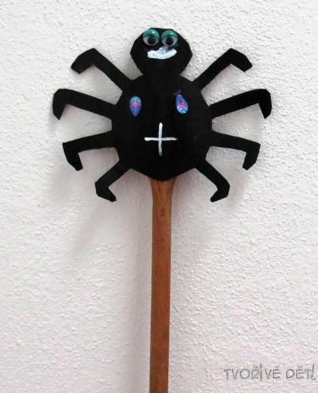 Tvoření čarodějnice, Halloween - Čarodějnická hůlka s pavoučkem
