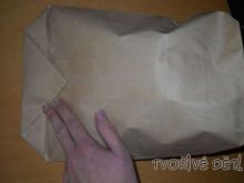 Tvoření z papíru - Sova z papírového sáčku